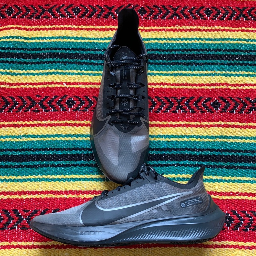 Nike zoom gravity